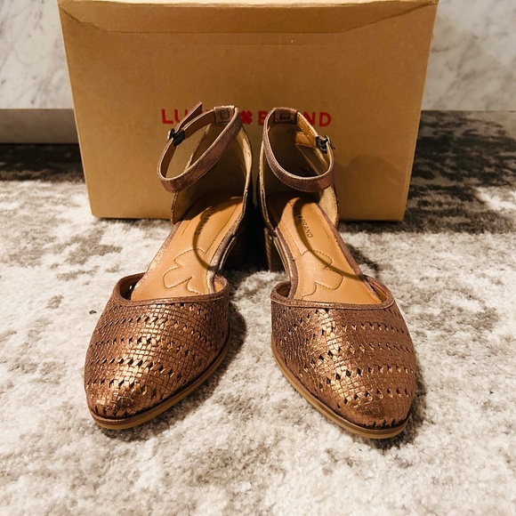 ✨ Lucky Brand LK-Maliya Bronze Leather Sandals – Size 8M (NEW!) ✨ - Picture 7 of 7